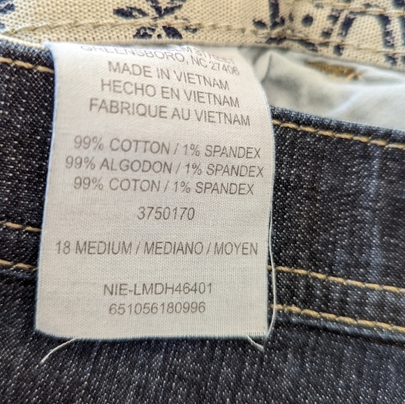 Jean Shorts, Lee Jeans, Size 18 Medium, Denim Blue, Summer's Here! - Picture 11 of 11